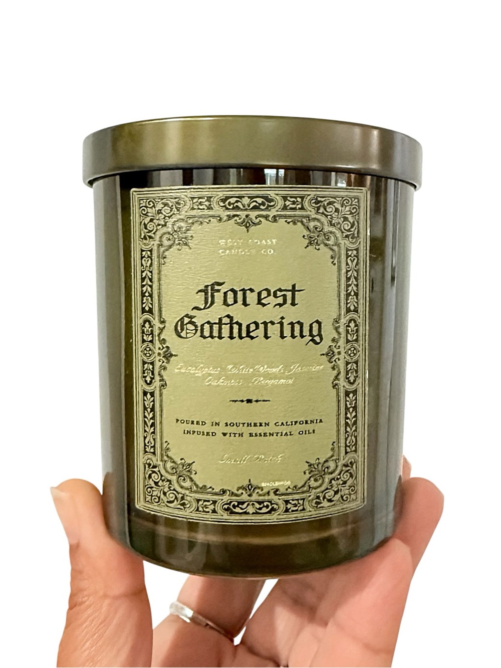 Leoben Company Forest Gathering Luxury Scented Candle - Olive Green